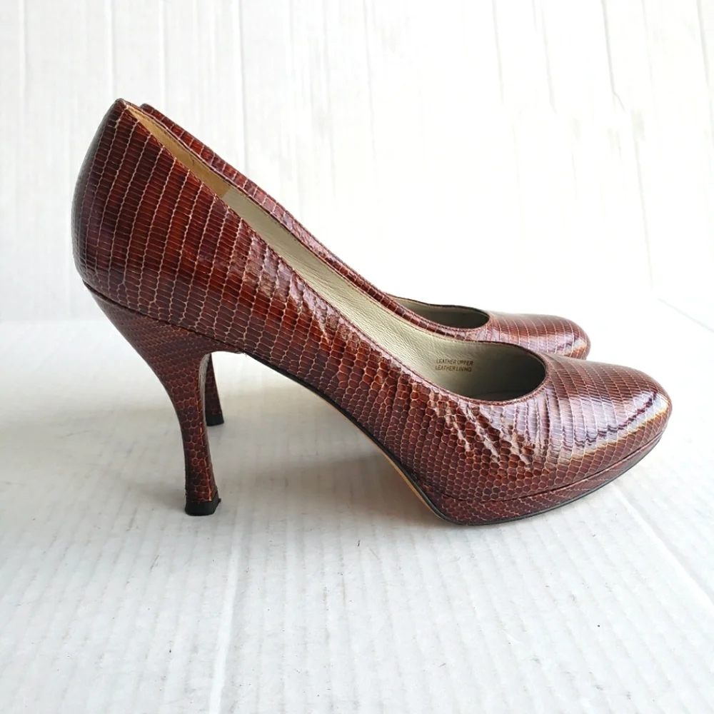 Via spiga croc leather heels size 7.5M